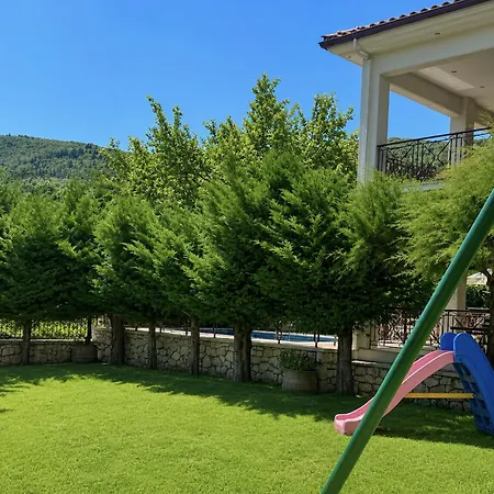 Villa Oreinó